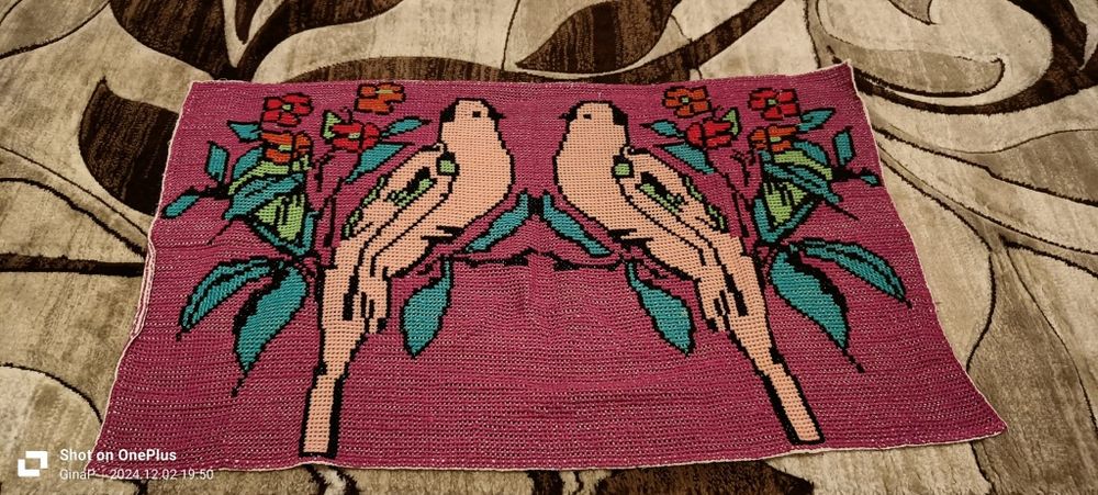 Vând etamina cusuta