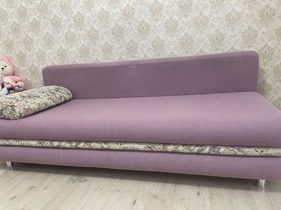 Диван раскладной.