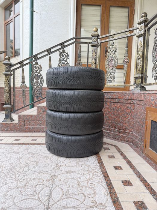 Michelin balon sotiladi 235/55/19