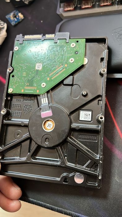 Seagate 4Tb Skyhawk Dahua