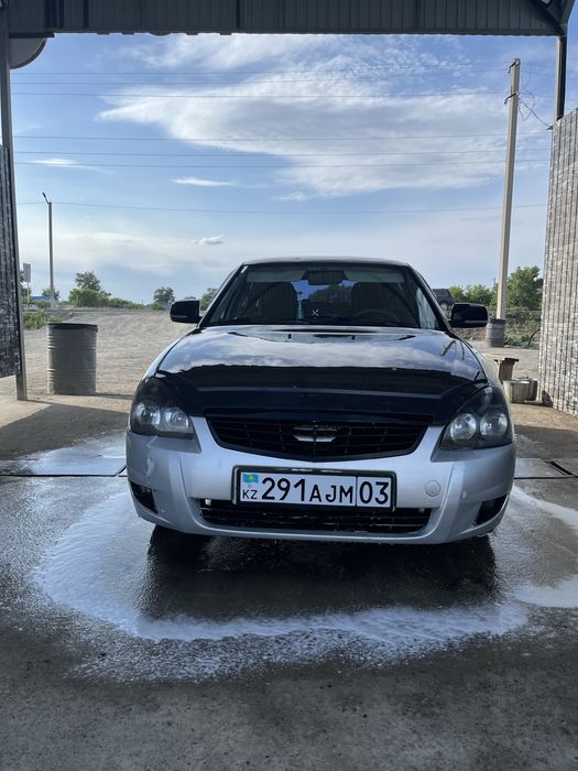 Продам приору в не плохом состояний