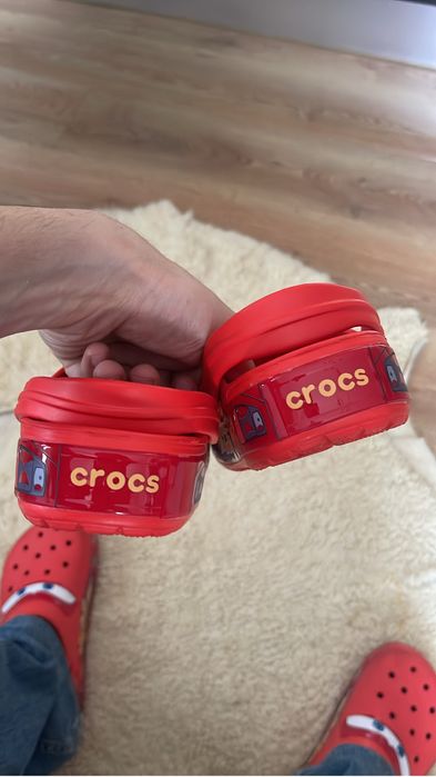 Crocs McQueen 37
