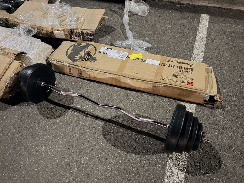 Bara z+ discuri greutate totala 23 kg, pret promo 250 lei, made in Germany