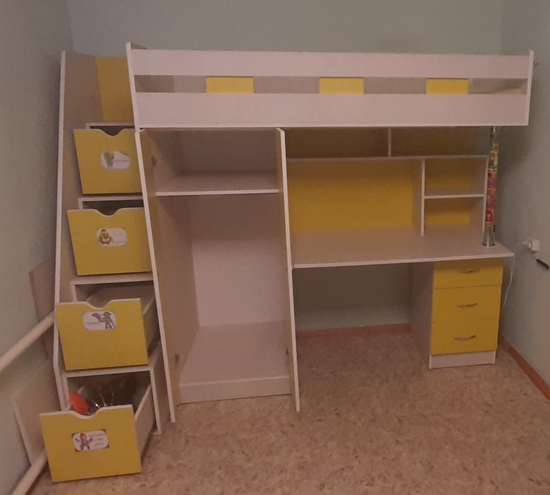 Продам детскую горку б/у