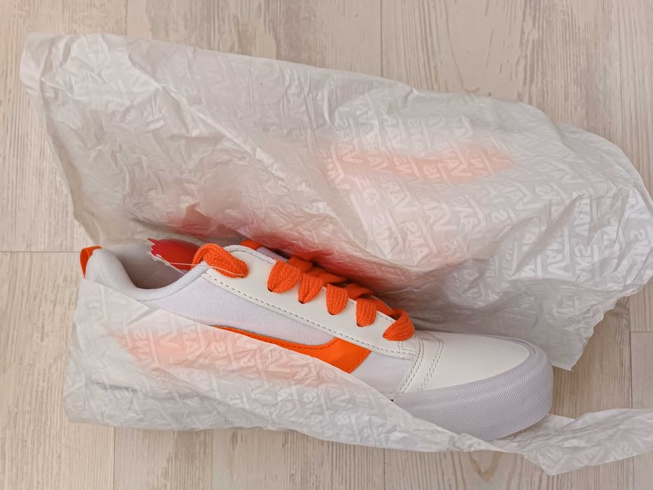 Vans knu skool нови 42-ри номер