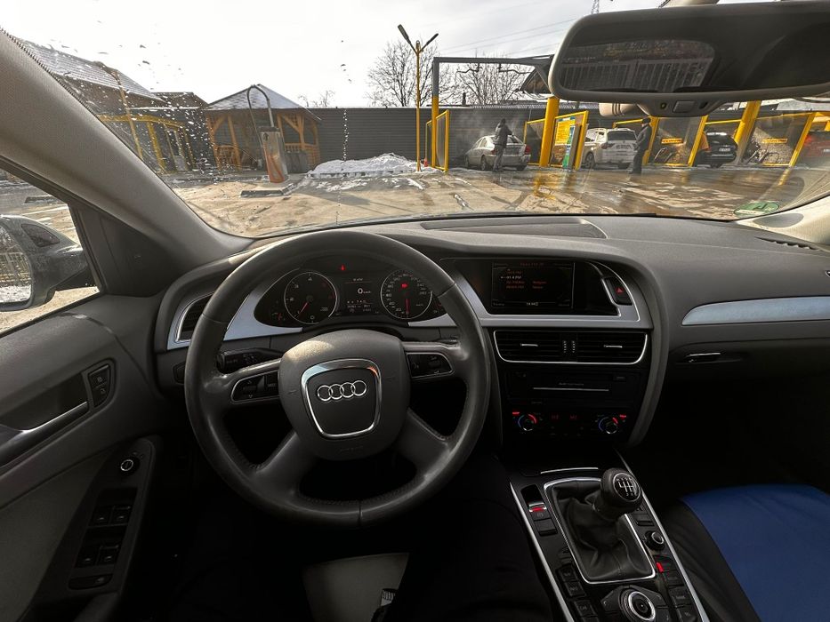 Audi a4 B8 An 2009 decembrie Diesel