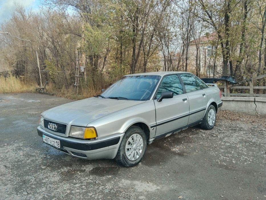 Ауди Б4 1992 года