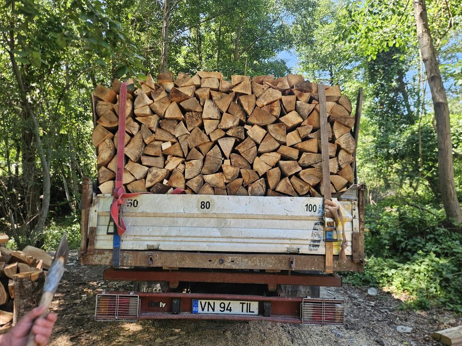 Vand lemn de foc.Mai multe detali  la 0768203730