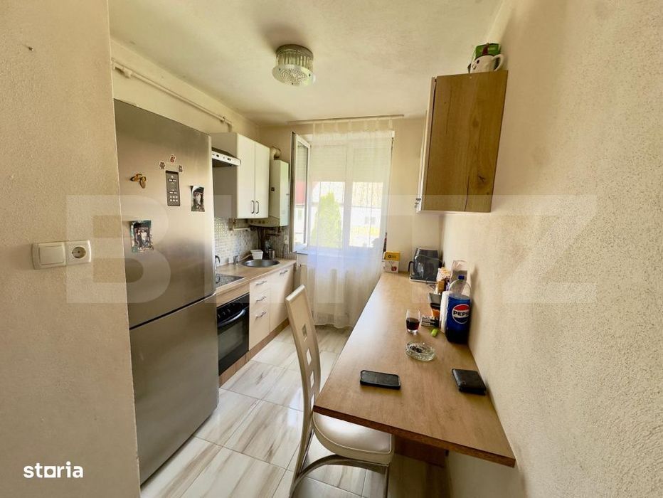Apartament 2 camere, luminos si complet renovat, 46 mp, zona Cugir - C — fotografia 3