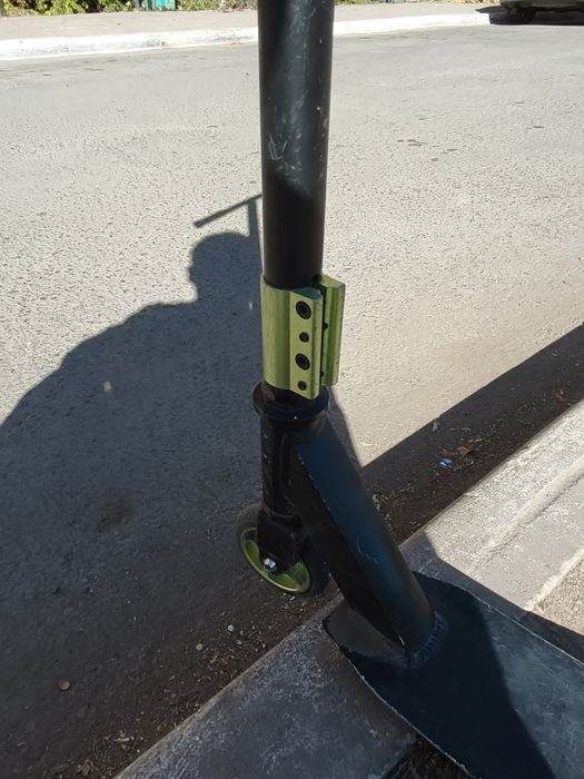 Продам самокат б/у