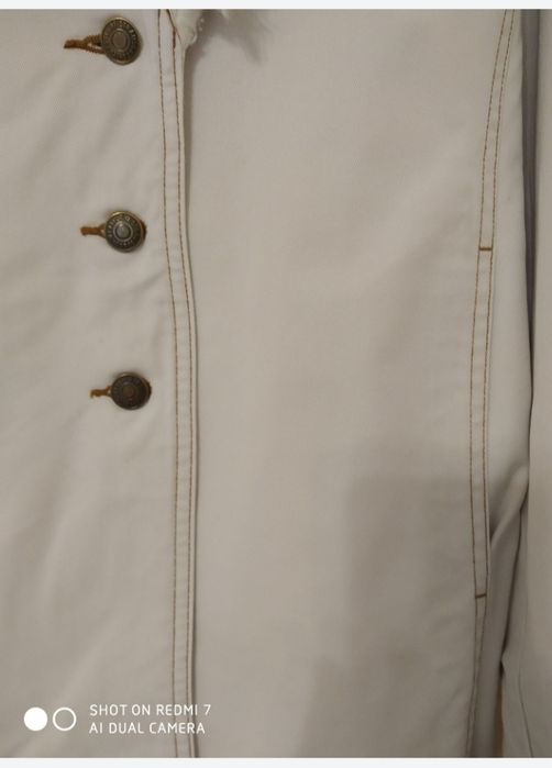 Куртка джинсовая