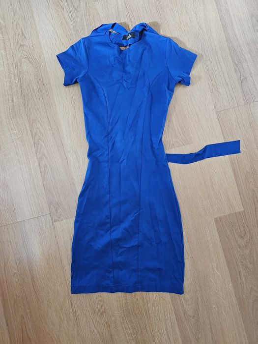 Дамски рокли Xs размер