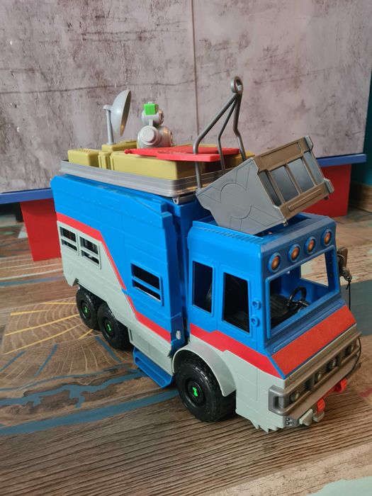 Kaравана (камион ) на Бен Тен