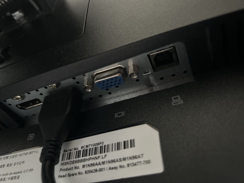 Монитор за офис - HP EliteDisplay E222 IPS Full HD monitor