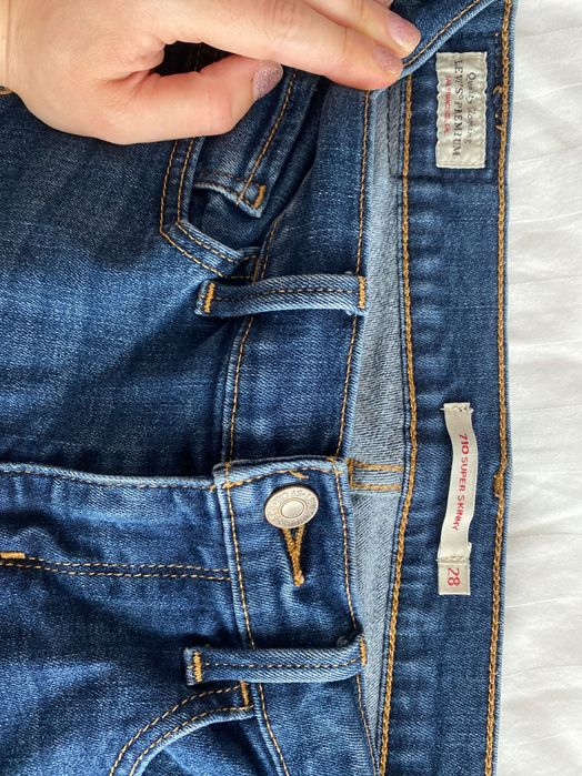 Дамски дънки Levis, Diesel