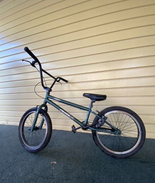BMX CRUZER зеленого цвета