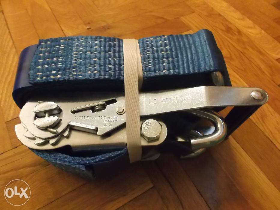 Chinga cu clichet pentru ancorare marfă !