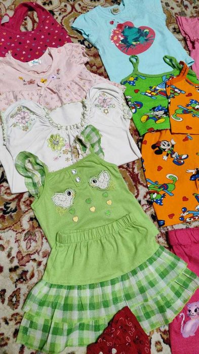 Пакет одежды на маленькую девочку