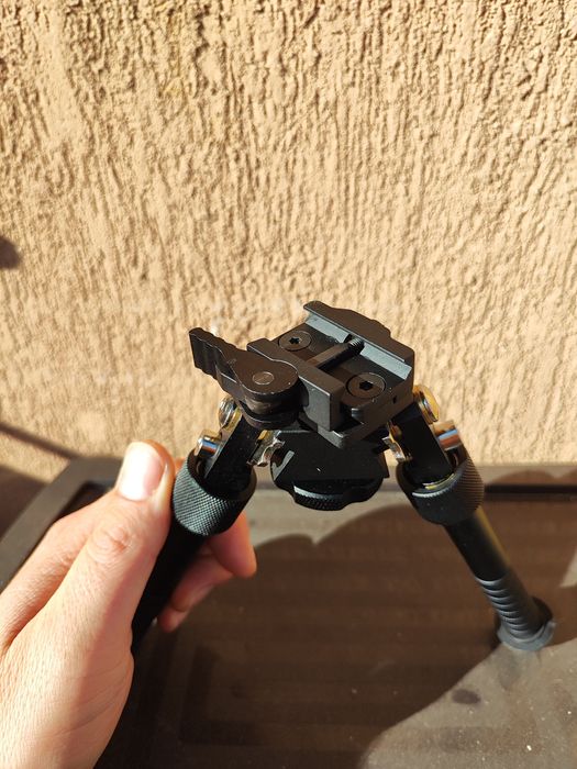 Двунога за оръжие - бипод ( Airsoft ) BT 10