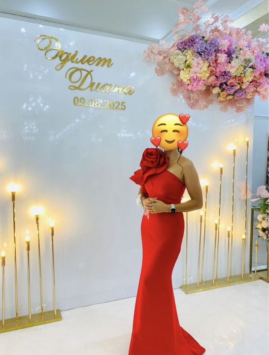 Вечернее платье