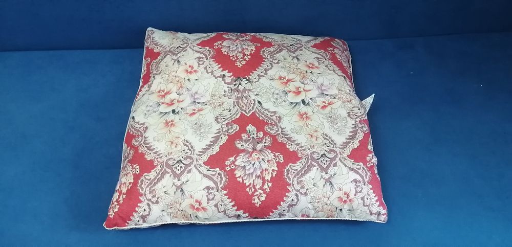 Подушки пуховые Россия