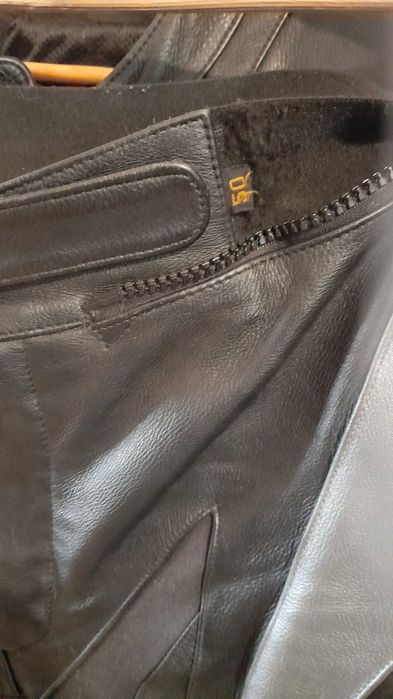 Мотоекипировка ixs 2 части или цял