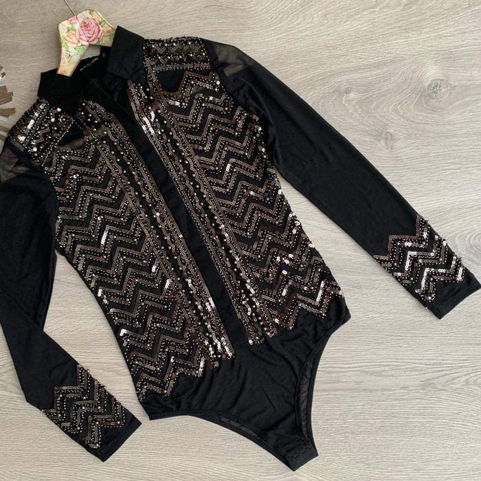 Дамско боди с пайети