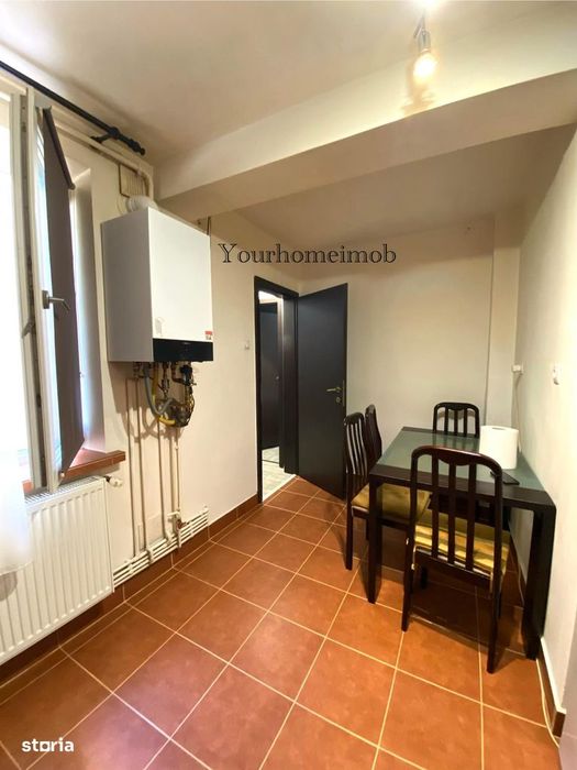 Apartament Piata Garii 3camere mobilat, utilat, cu centrala 2/4
