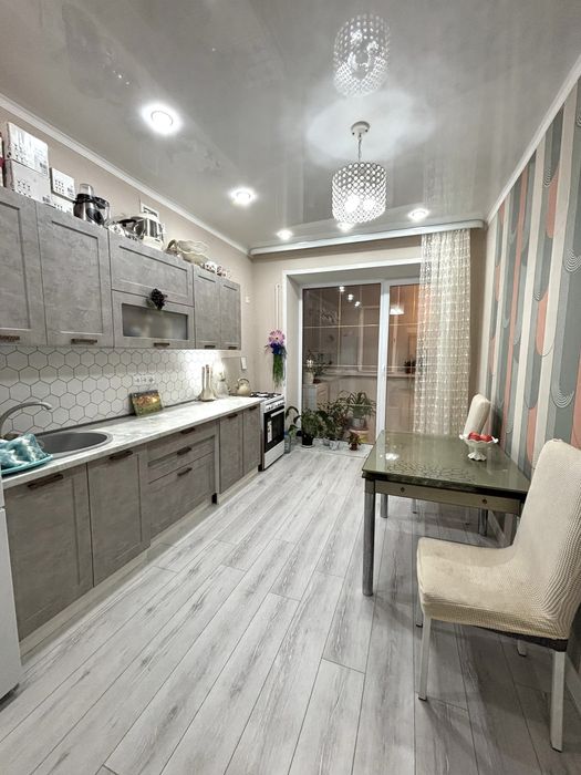 2хком квартира район Строитель