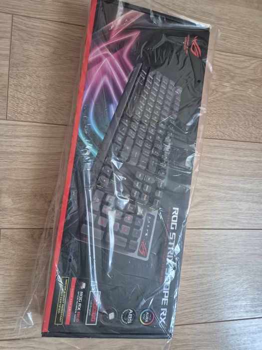Pachet gaming ASUS ROG – Căști + Tastatură + Mouse – NOI/SIGILATE