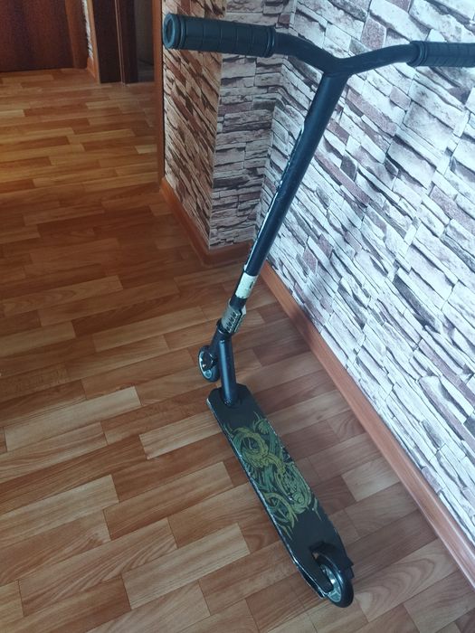 Трюковой самокат