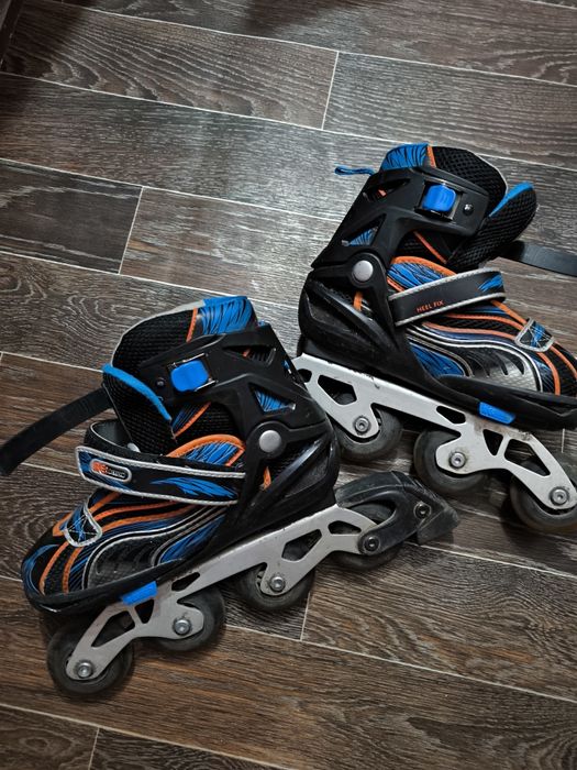 Продам ролики раздвижные