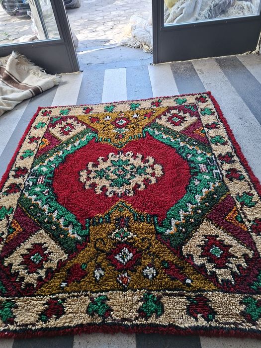 Шарени китеници различни модели и големини