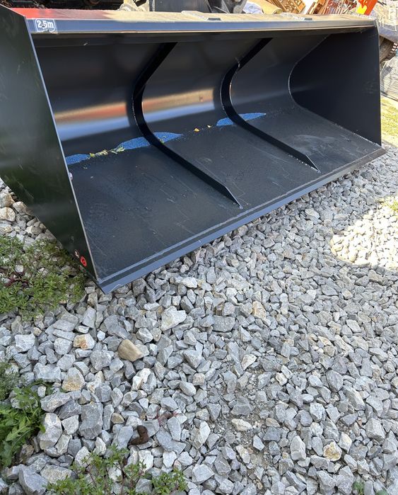 Cupe noi pentru incarcatoare telescopice Manitou