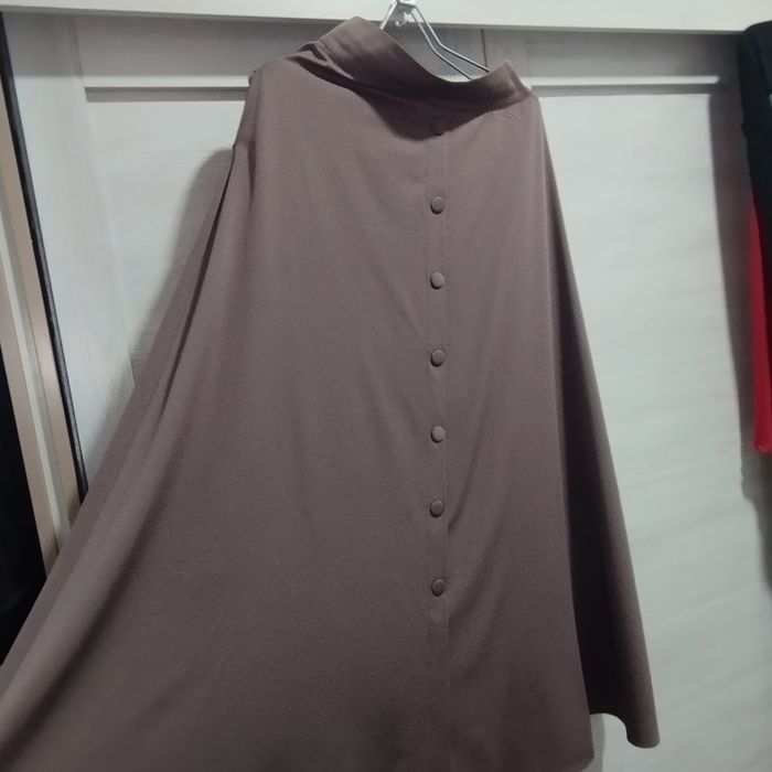 Юбка длинная с карманами