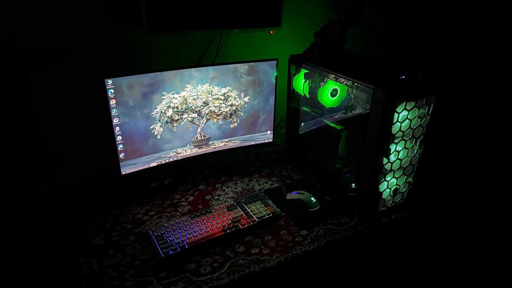 igravoy kompyuter koplekt monitor