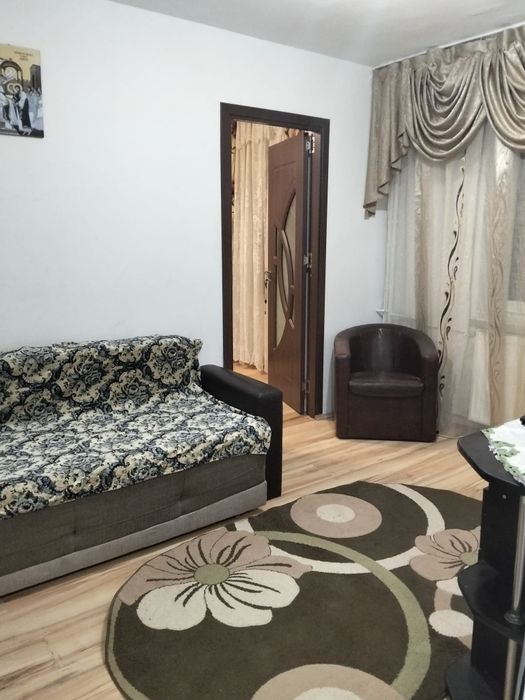 Inchiriez apartament 2 camere