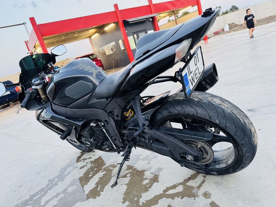 Suzuki GSXR 600 K7