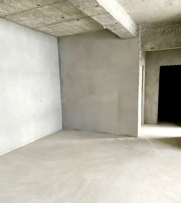 продам 2-х ком. 110кв. 6мкр. 3-этаж