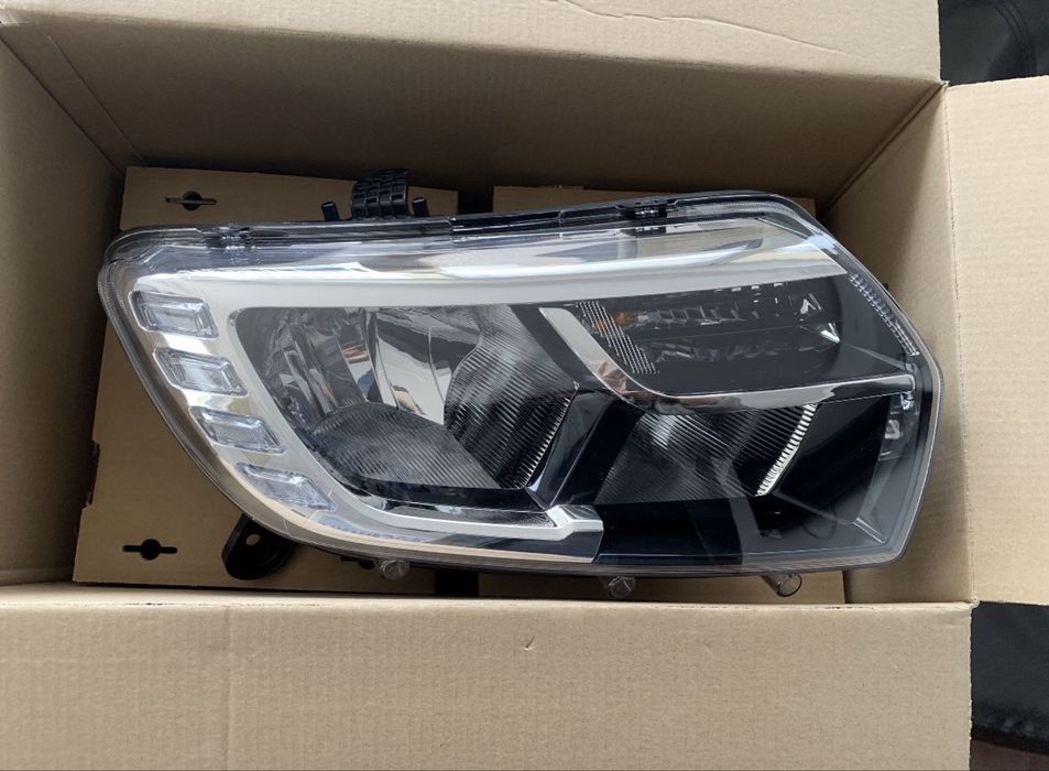 Far Stanga Dreapta Dacia 2017-2020