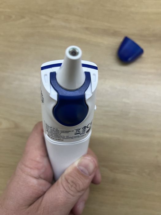 Термометър hartmann