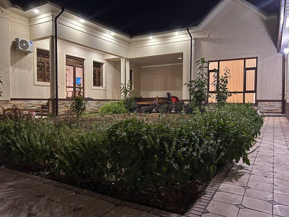 Файзли ховли, (5 сотих Участок) сотилади