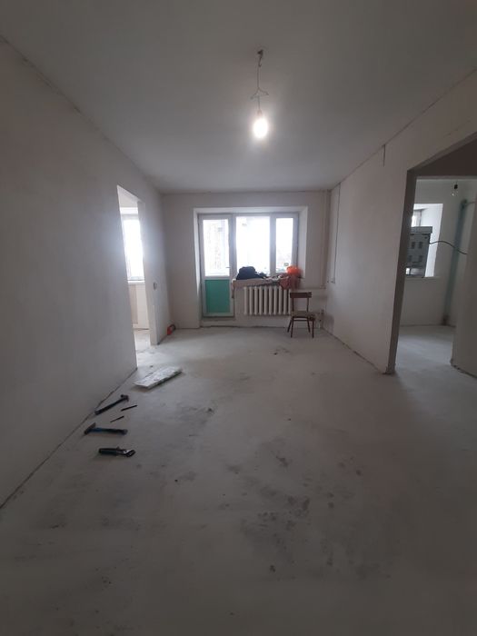 Продам 2х ком квартиру