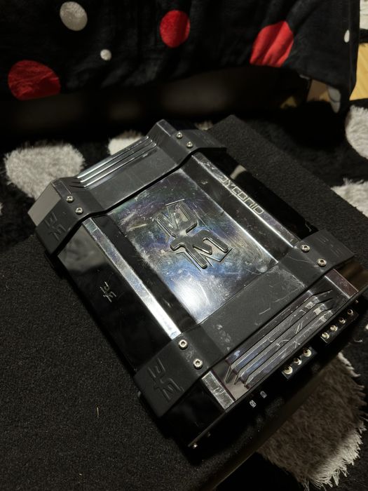 Subwoofer GroundZero urgent