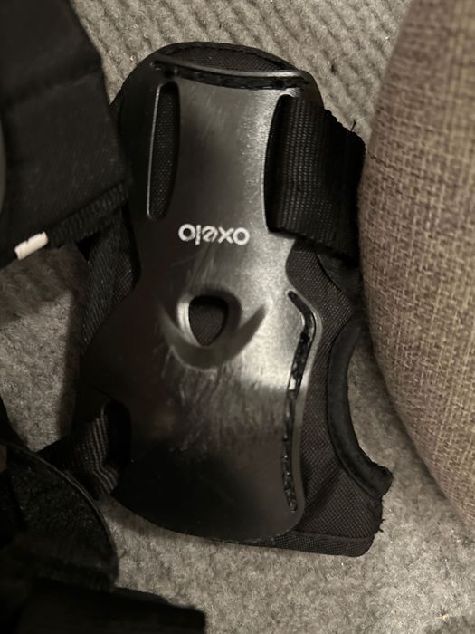 Cască Oxelo + Set Protecții Role Skateboard Trotinetă Copii S