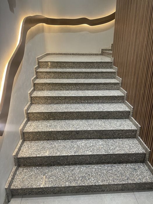 Изделия из натурального гранита и мрамора