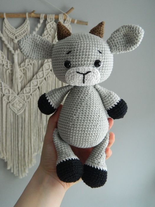 Вязаные игрушки ручной работы