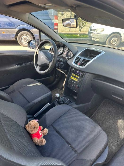 Peugeot 207 – 2010 | 2 uși | Benzină | 1.4