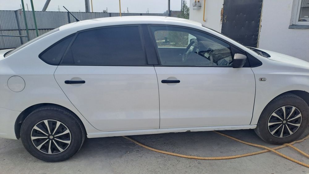 Volkswagen polo 2014