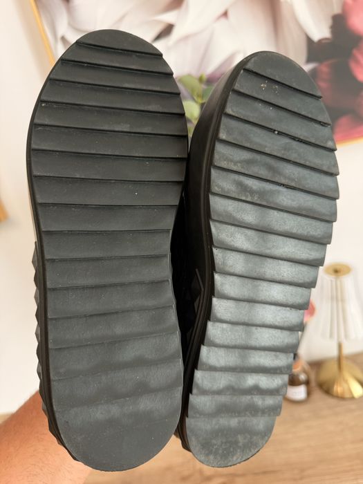 Adidasi Guess
